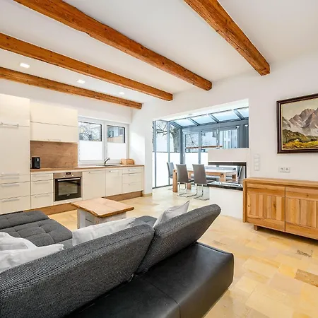 Hoechstein - Stone & Light - By Mynests Apartman Schladming