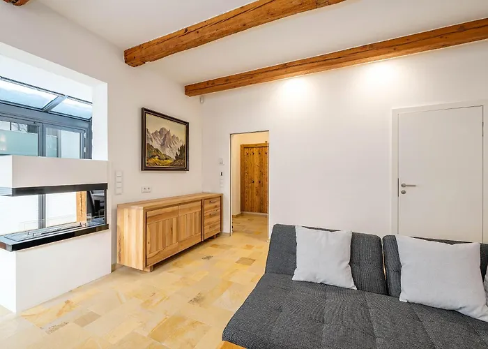 Hoechstein - Stone & Light - By Mynests Apartman *