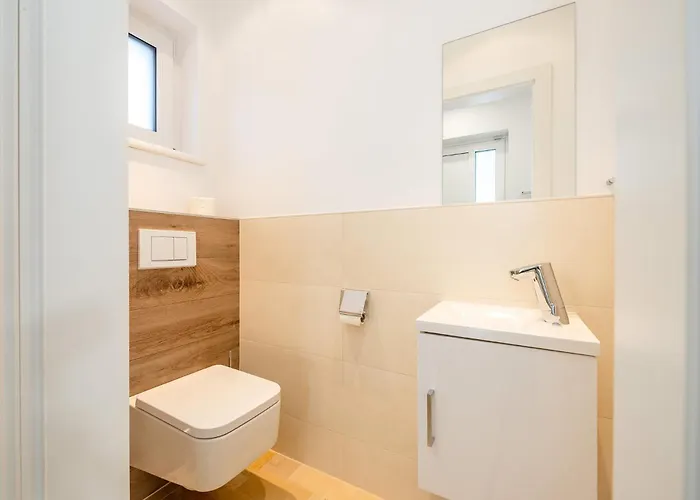 Apartman Hoechstein - Stone & Light - By Mynests